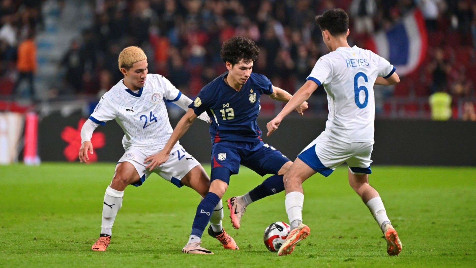 尤其是在边 尤其是在边