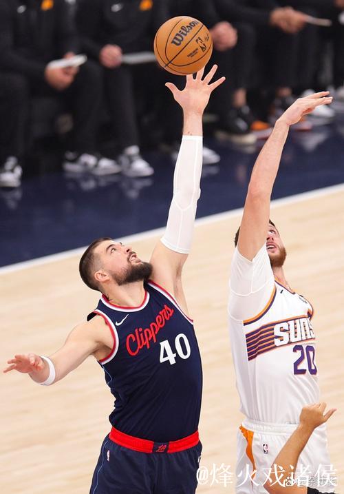 杜兰特25分力压哈登29+12+8 太阳加时艰难战胜快船